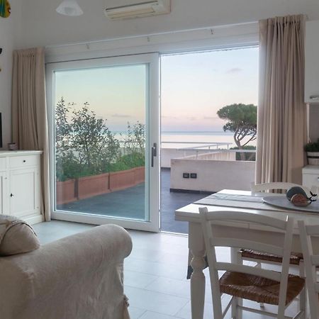 La Casa Sul Mare Lejlighed Cala Liberotto Eksteriør billede