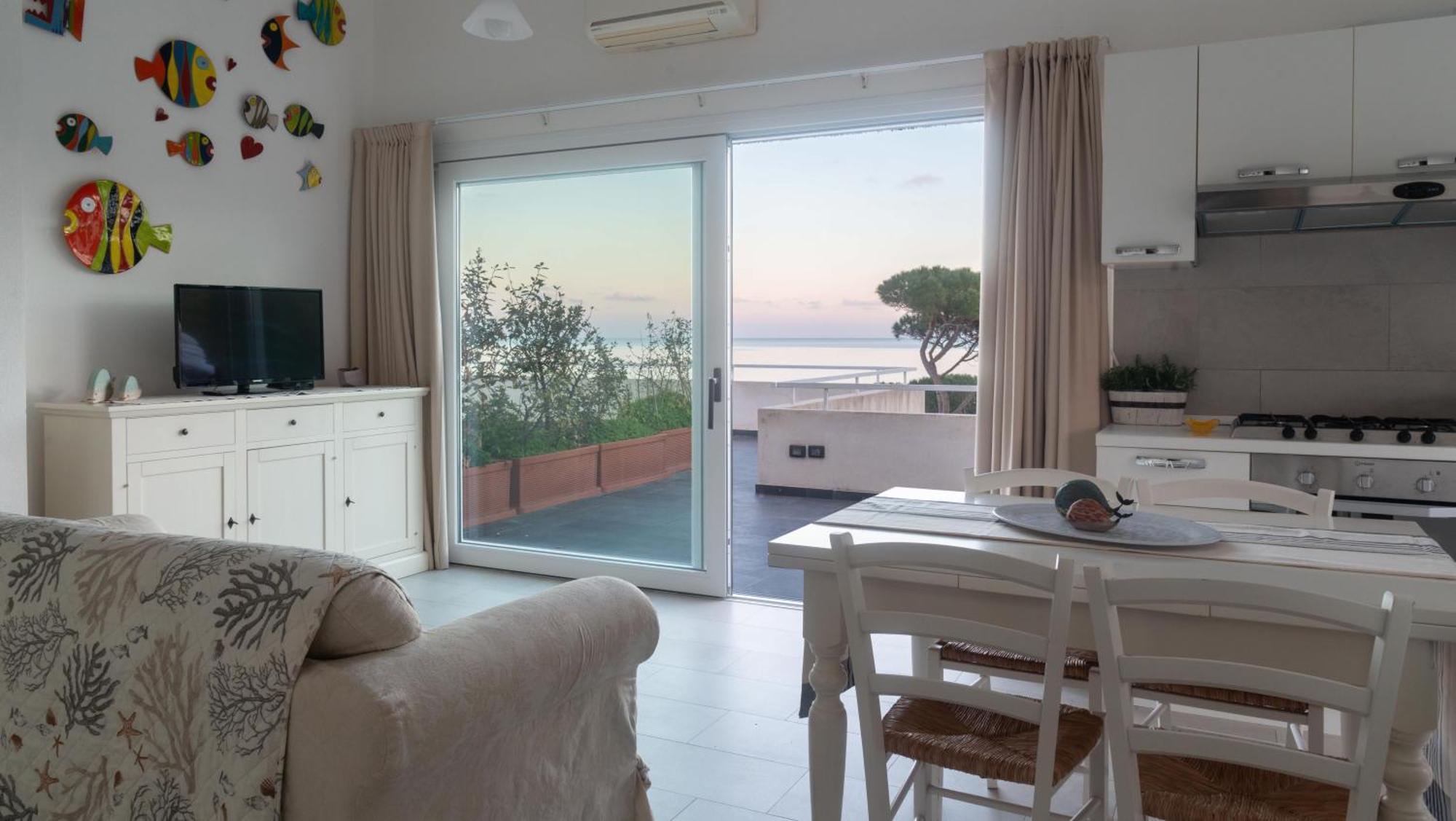 La Casa Sul Mare Lejlighed Cala Liberotto Eksteriør billede